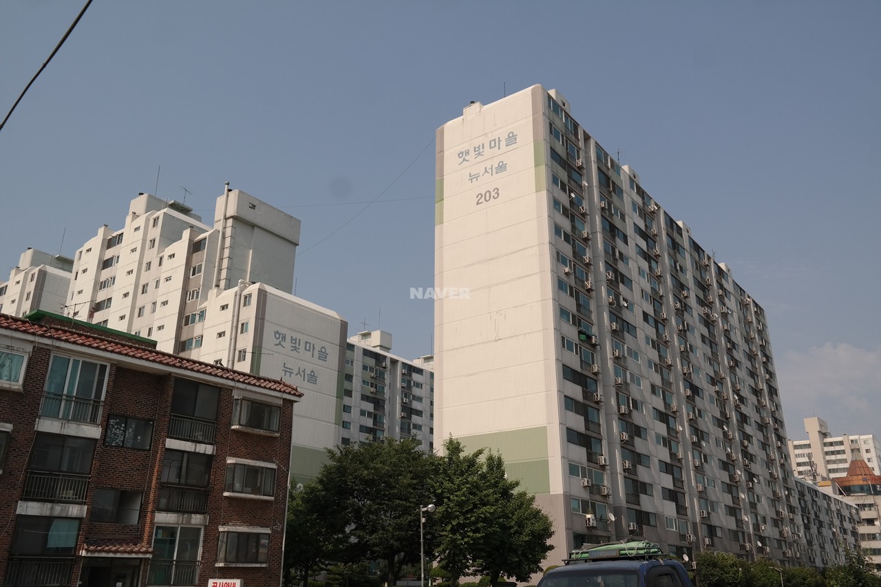 Building entrance with signage