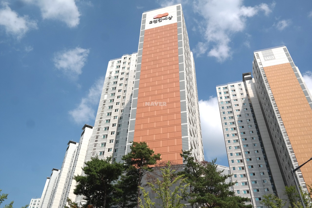 Building entrance with signage