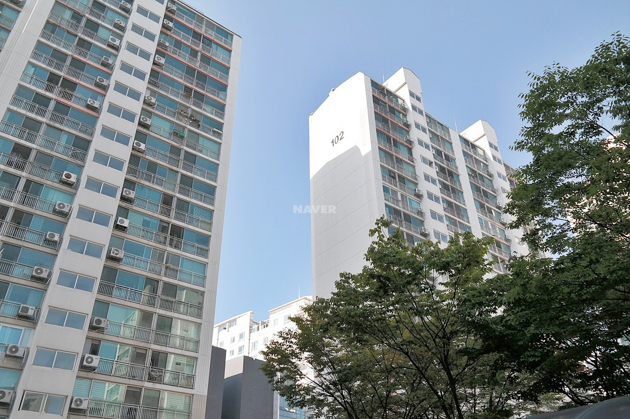 Building entrance with signage