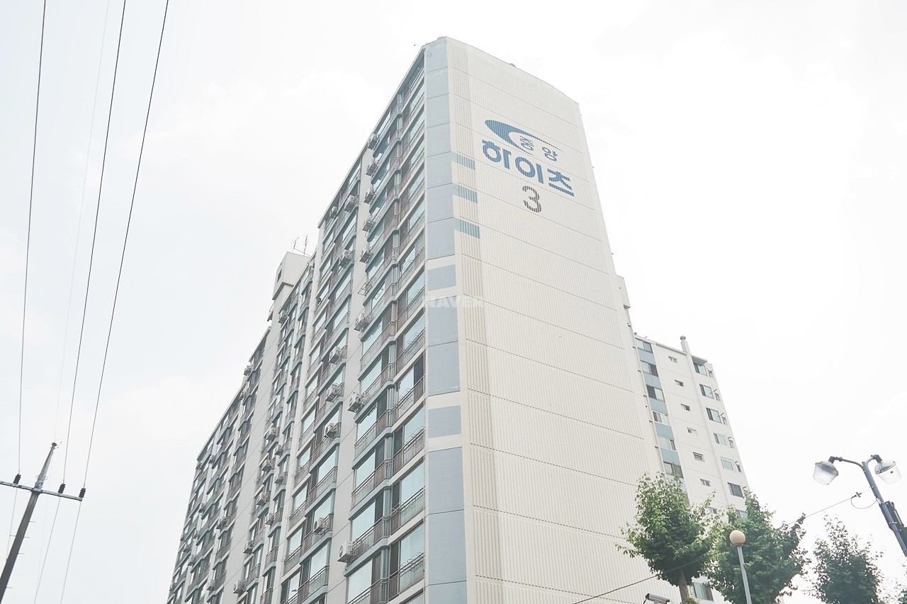 Building entrance with signage