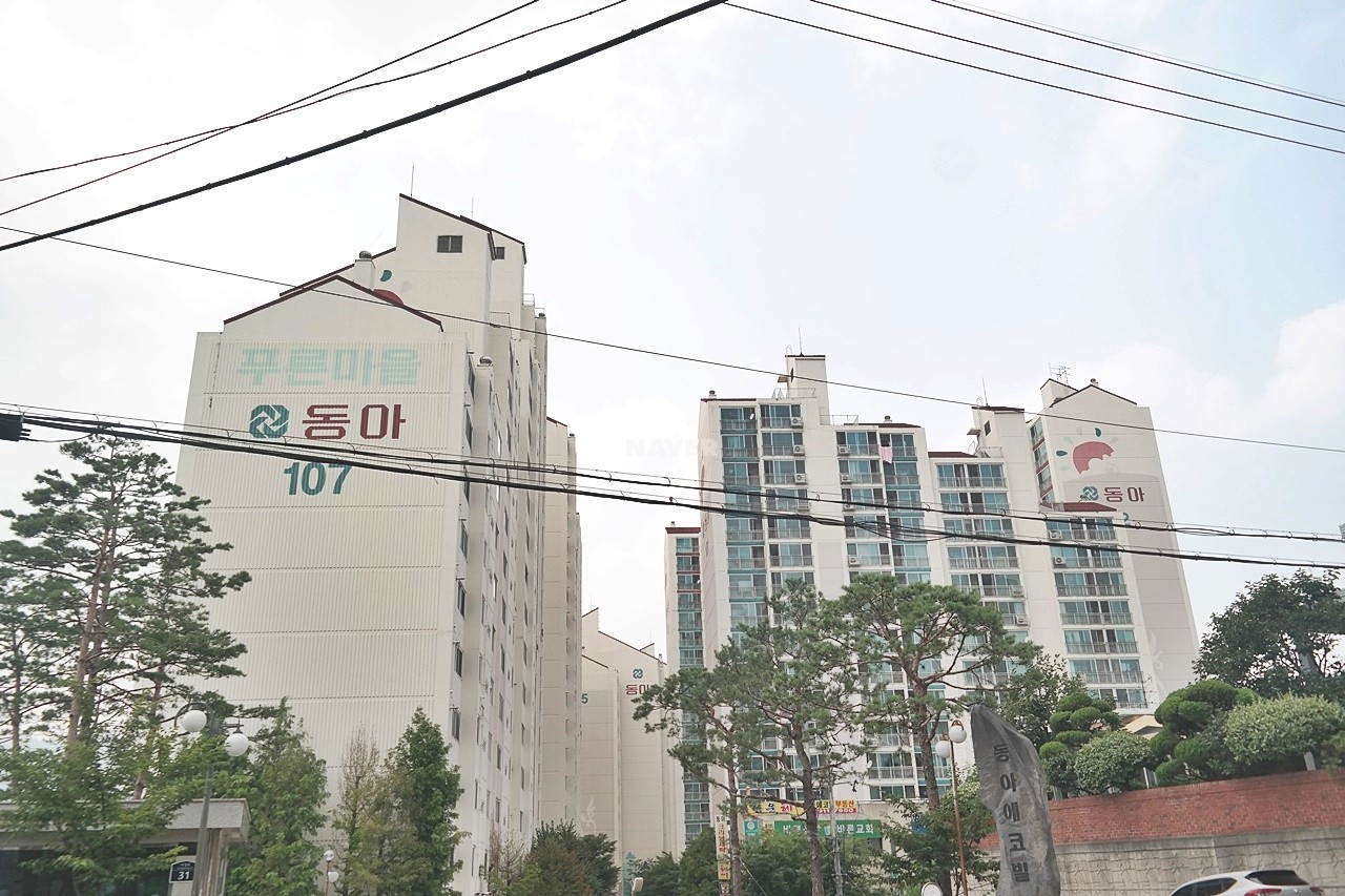 Building entrance with signage