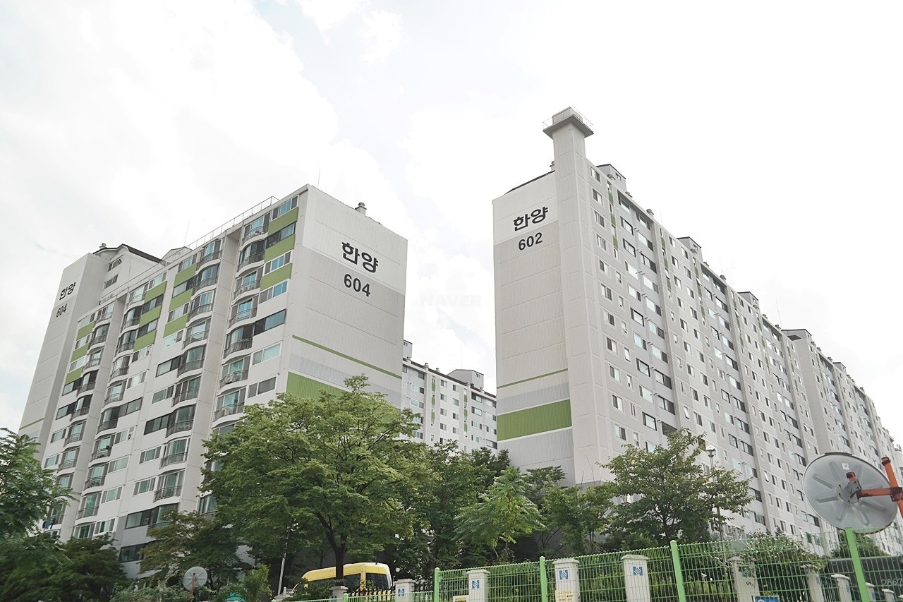 Building entrance with signage