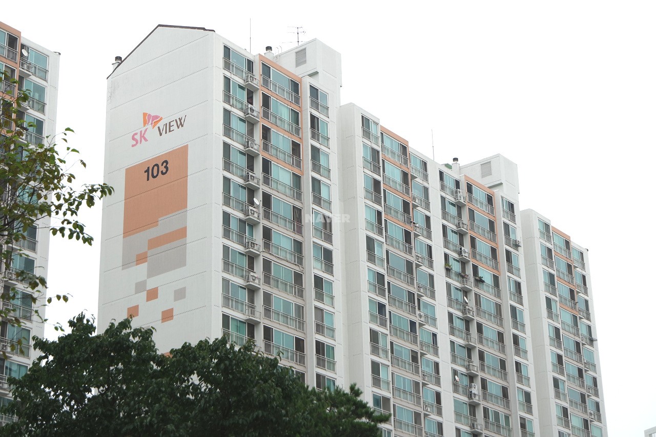 Building entrance with signage