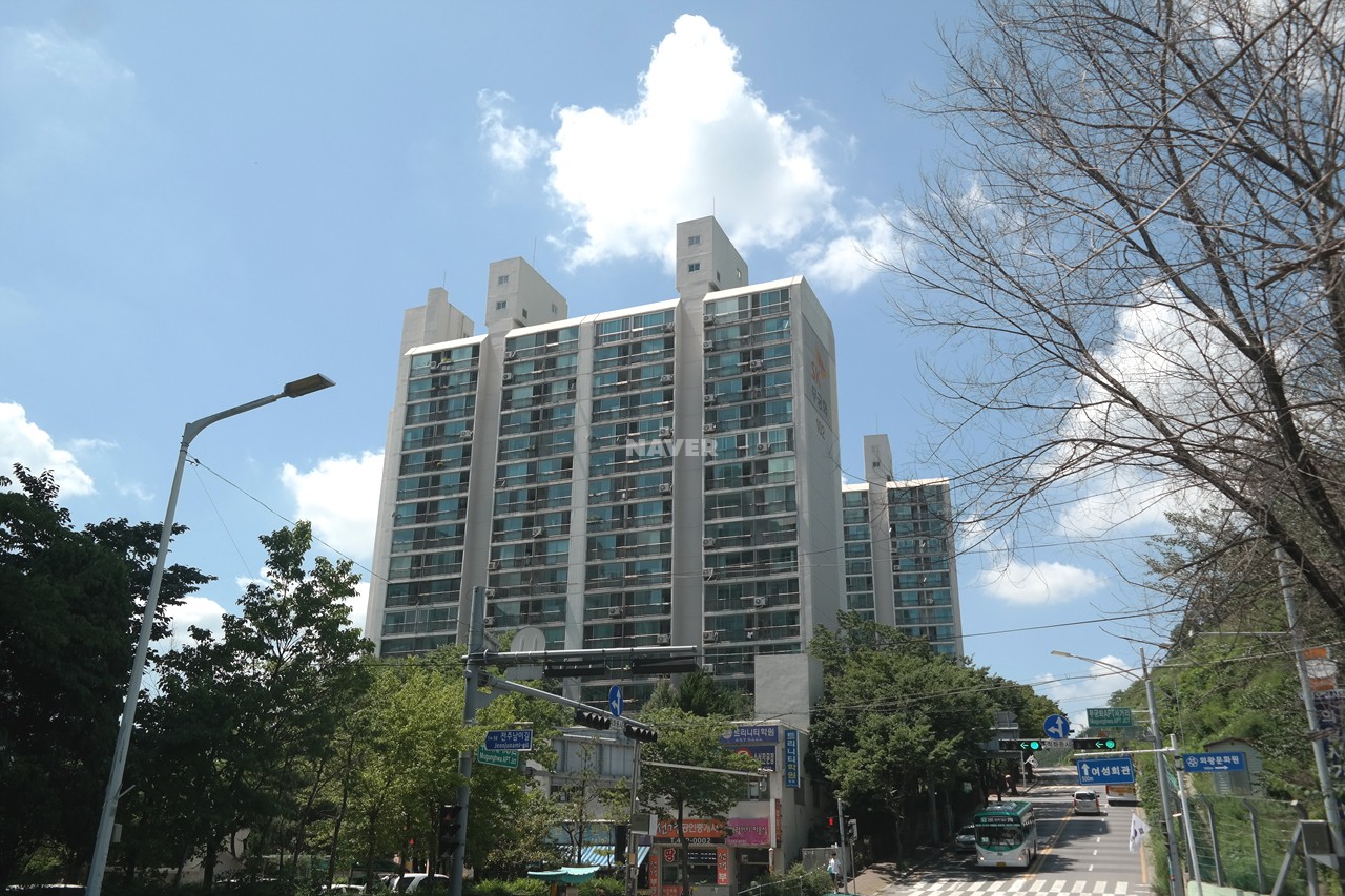Building entrance with signage
