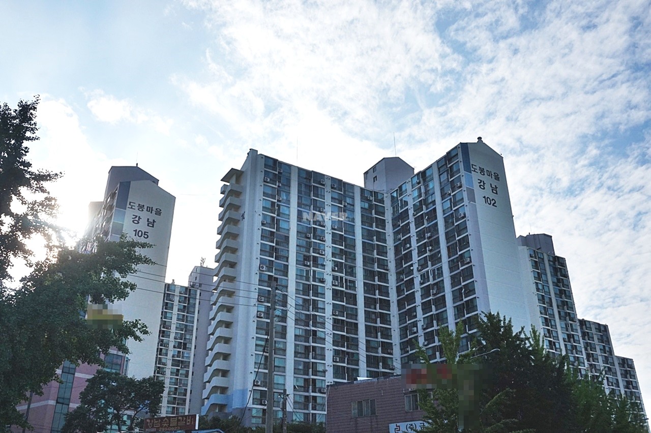 Building entrance with signage