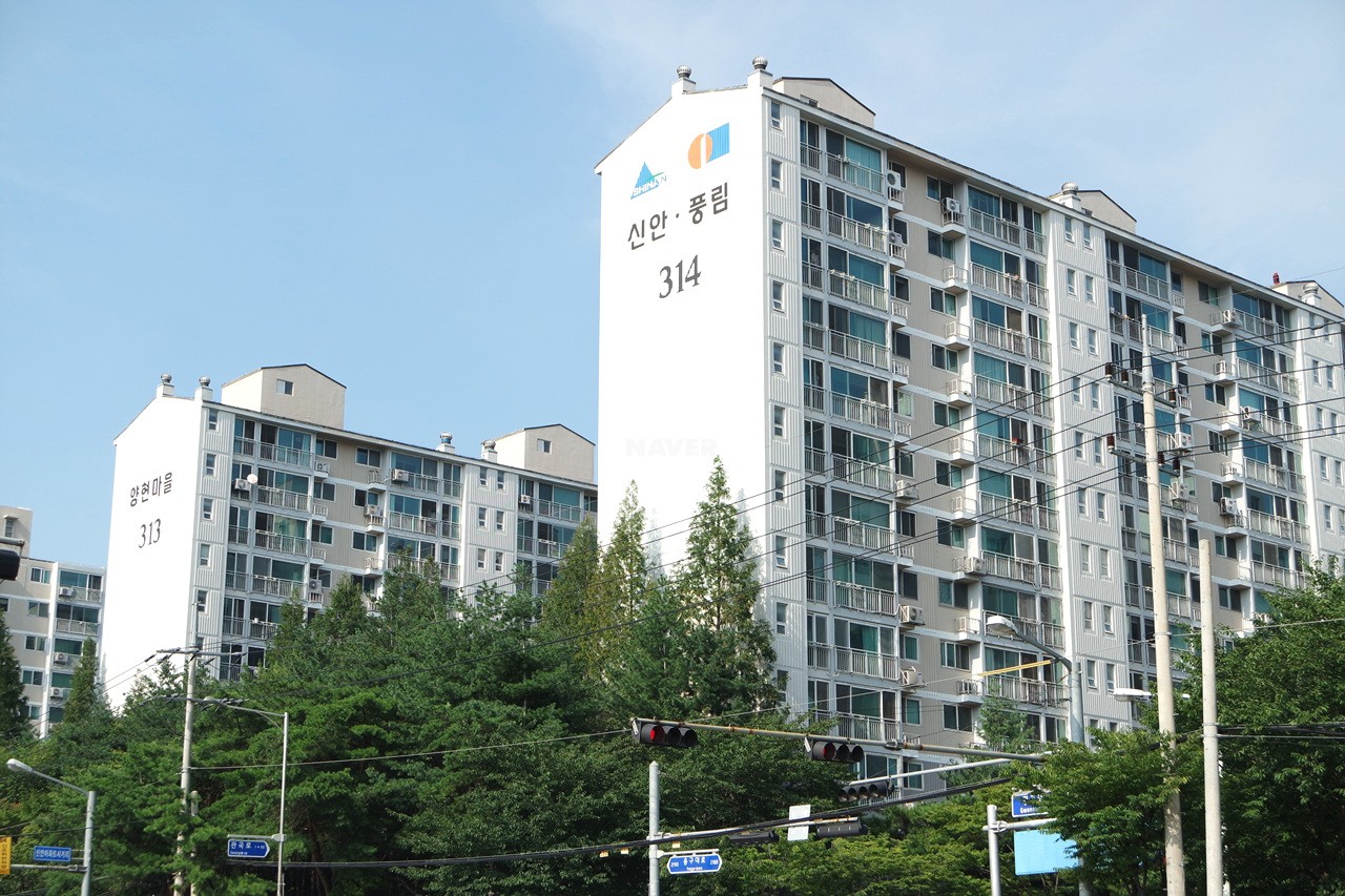 Building entrance with signage