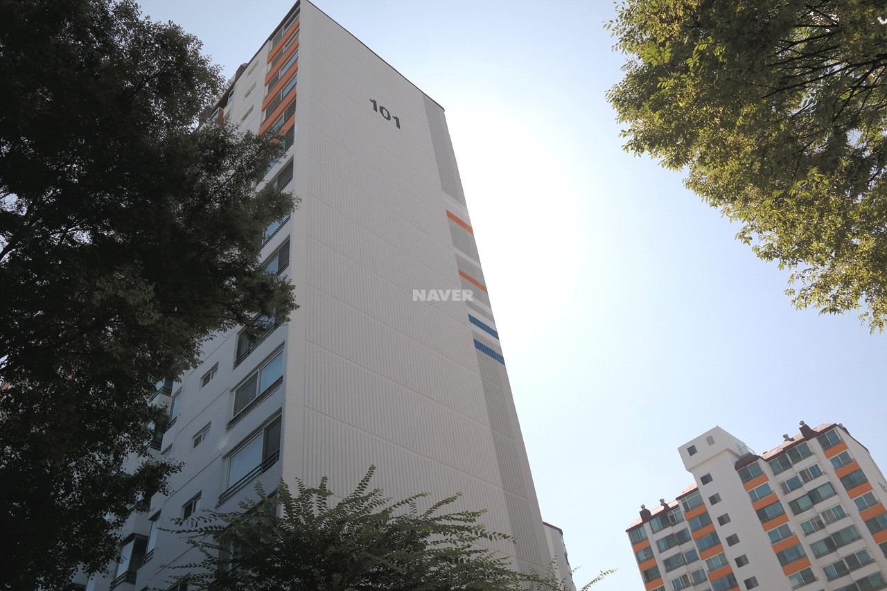 Building entrance with signage