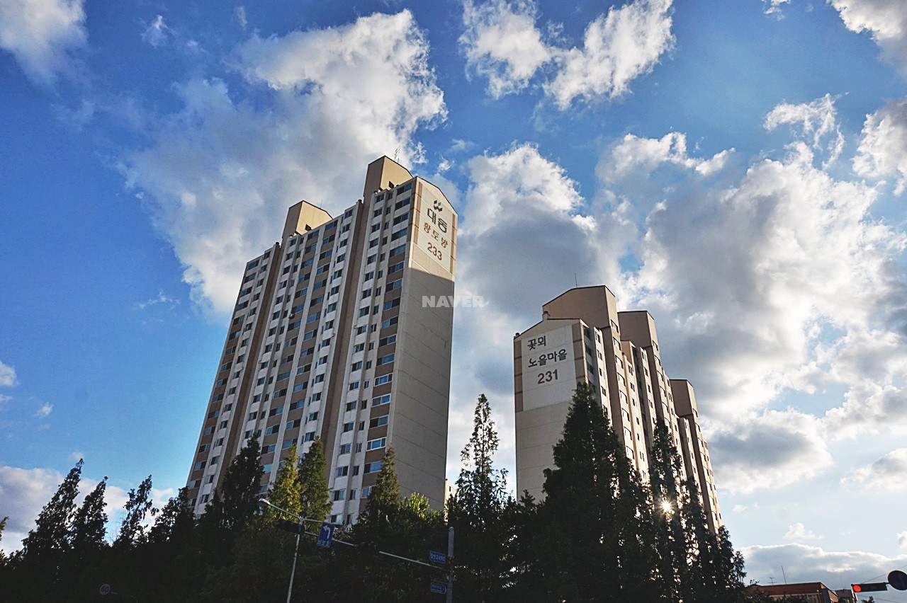 Building entrance with signage