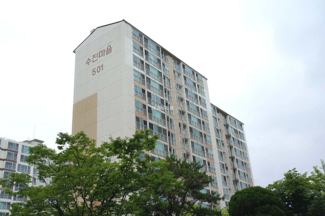 Building entrance with signage