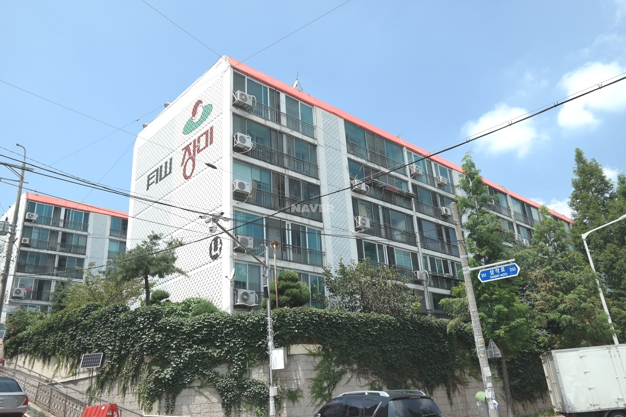 Building entrance with signage