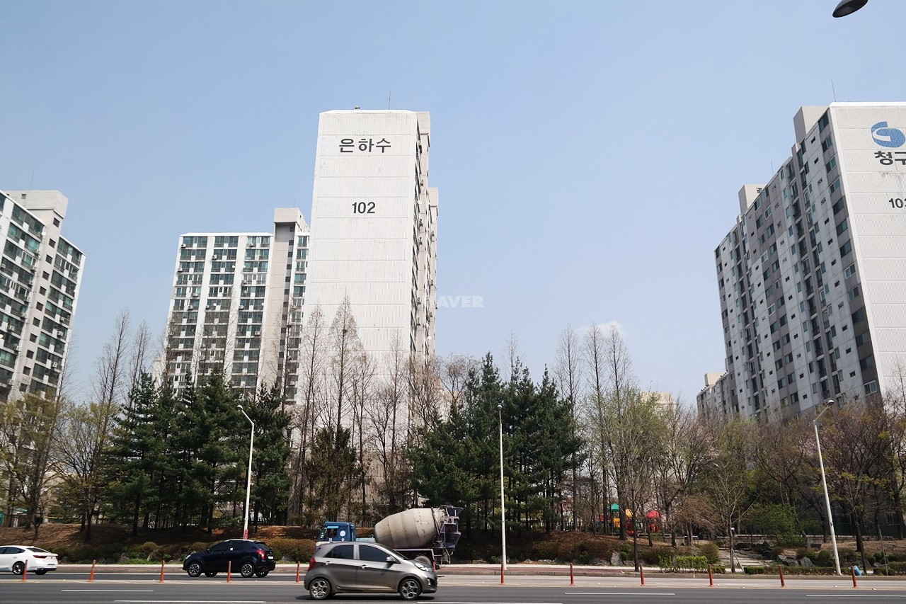 Building entrance with signage