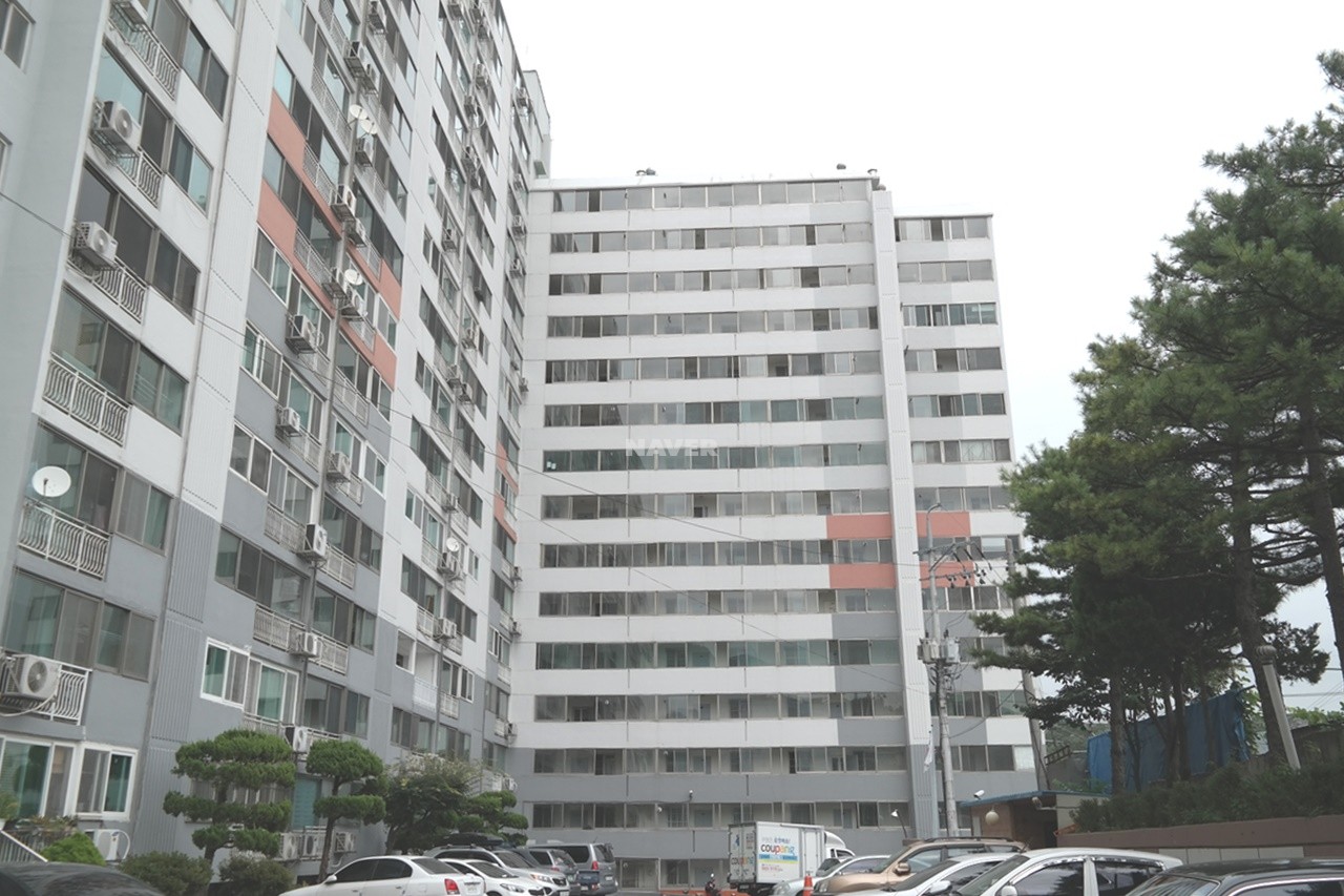 Building entrance with signage