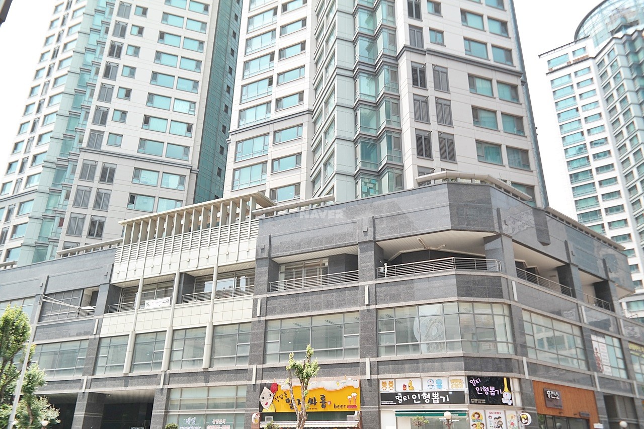 Building entrance with signage