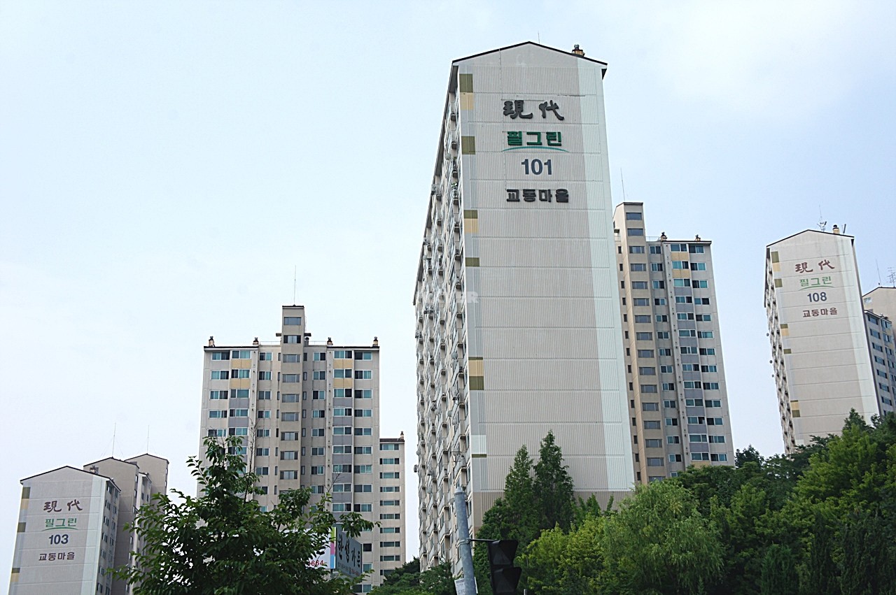 Building entrance with signage