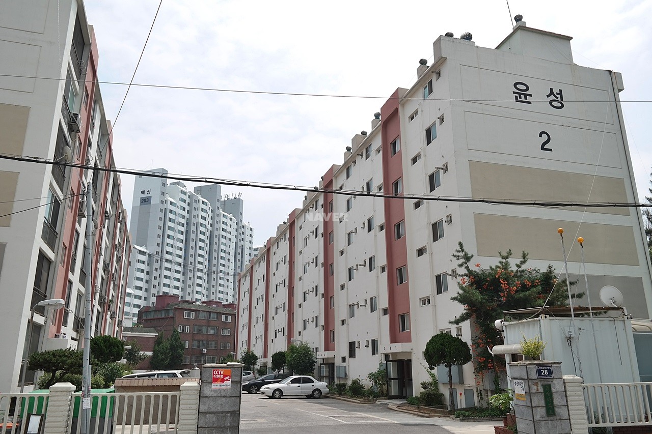 Building entrance with signage