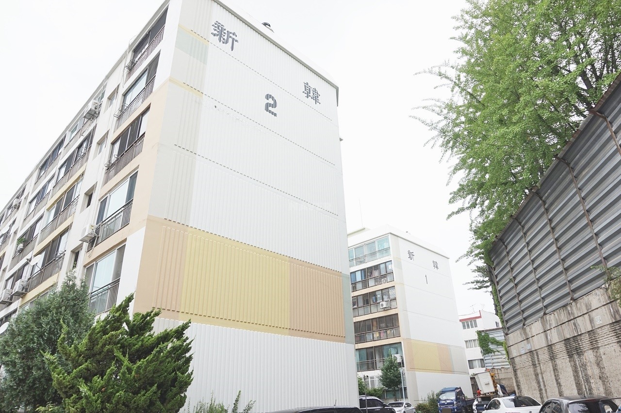 Building entrance with signage
