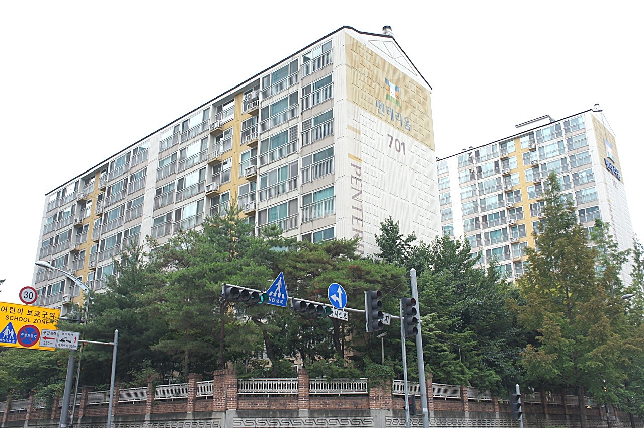Building entrance with signage