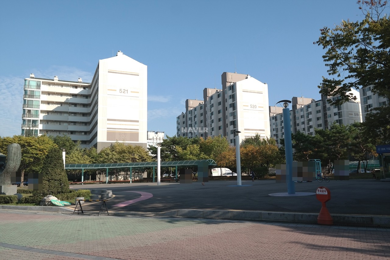 Building entrance with signage
