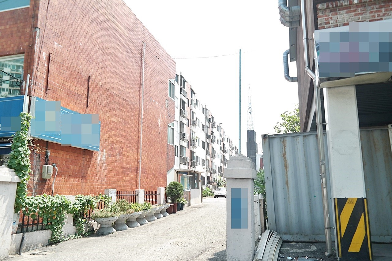 Building entrance with signage