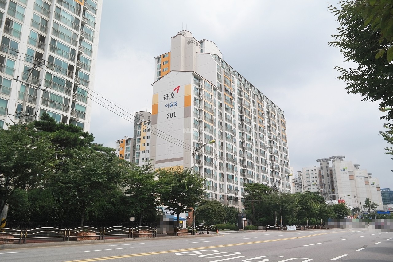Building entrance with signage