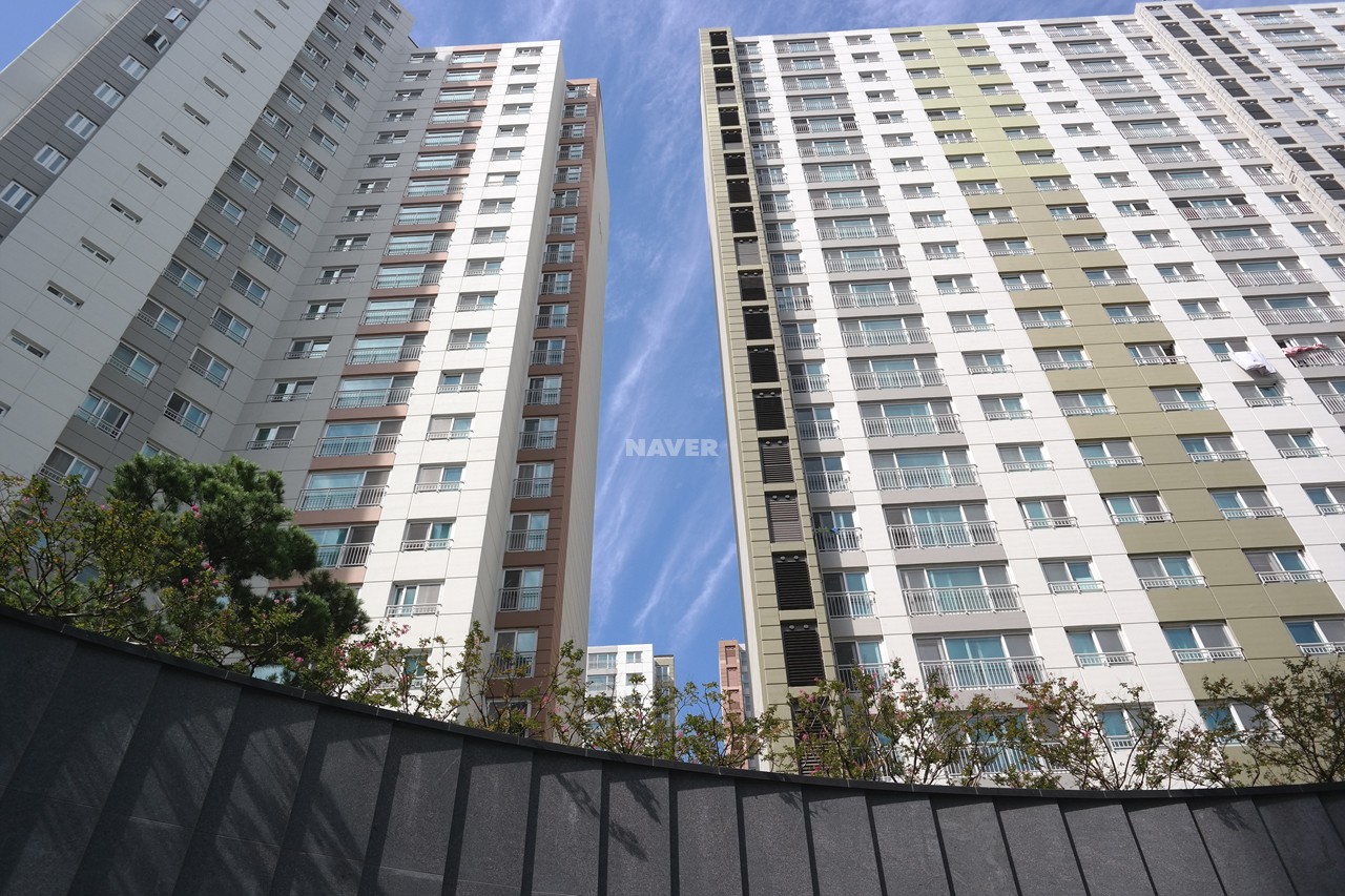 Building entrance with signage