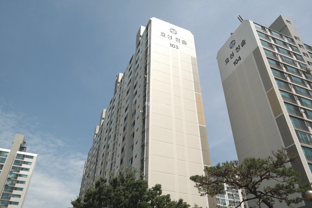 Building entrance with signage