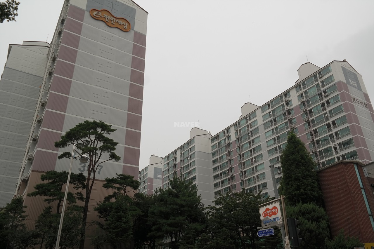 Building entrance with signage