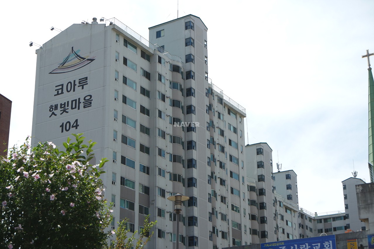 Building entrance with signage