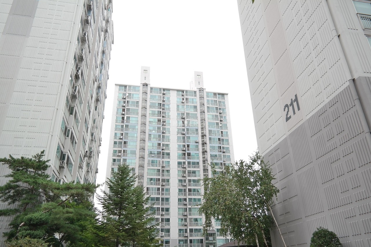 Building entrance with signage