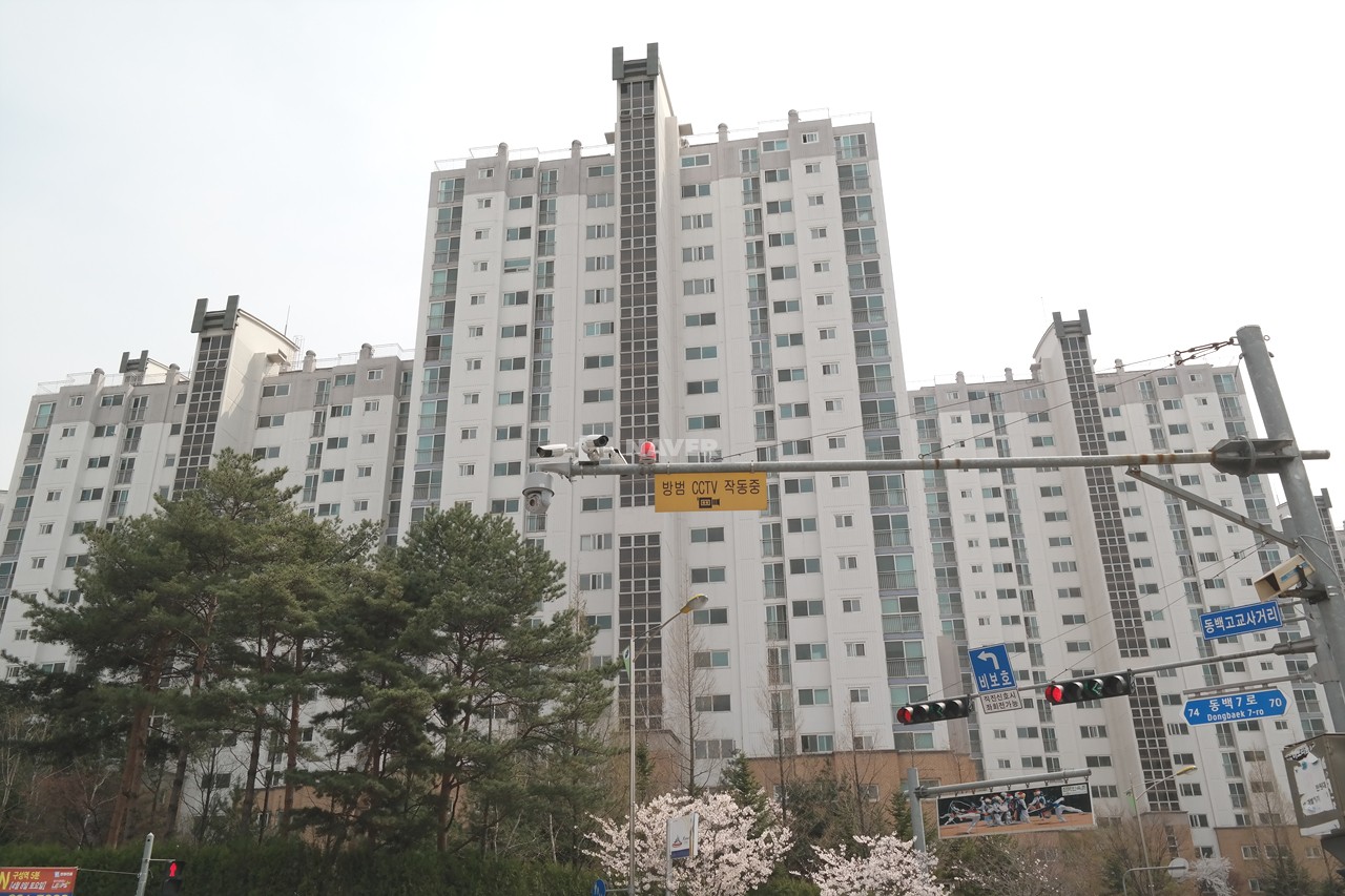 Building entrance with signage