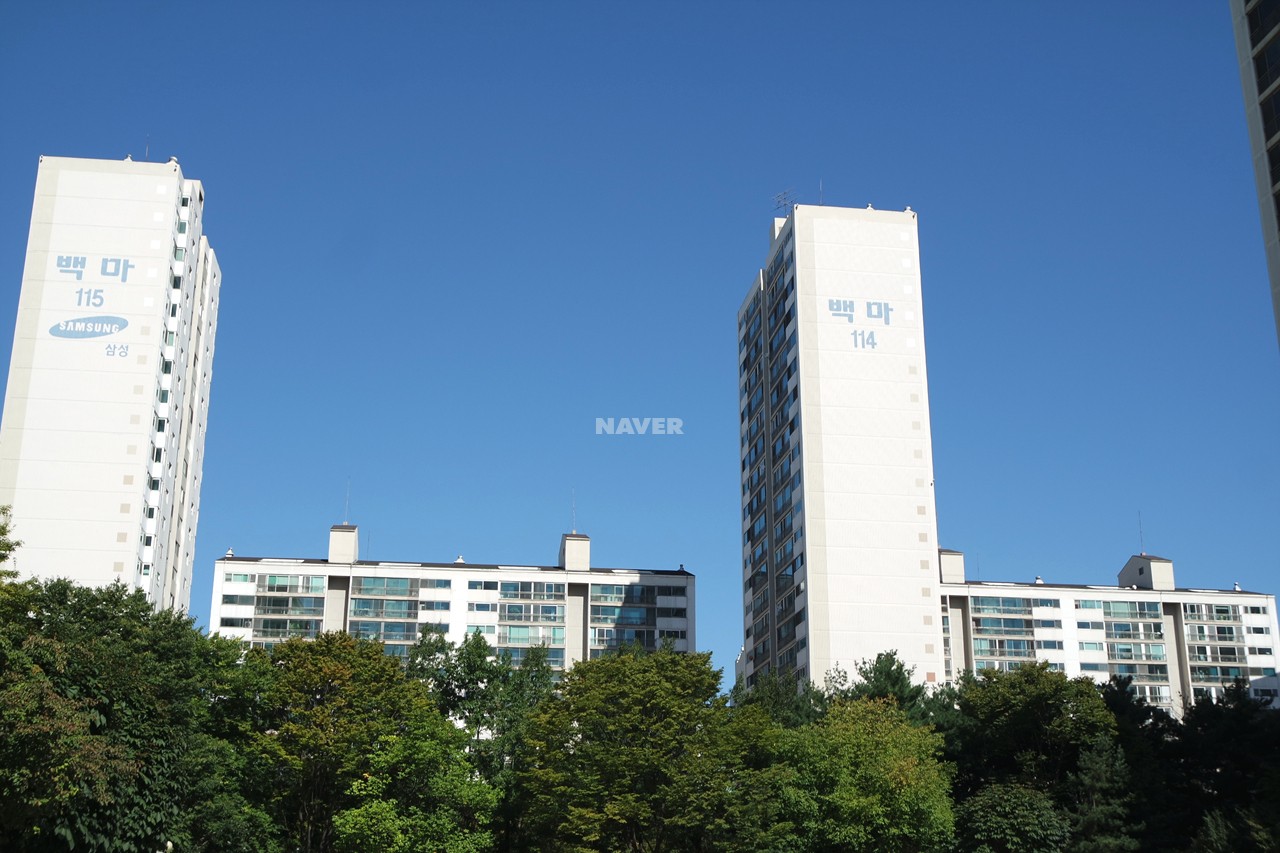 Building entrance with signage
