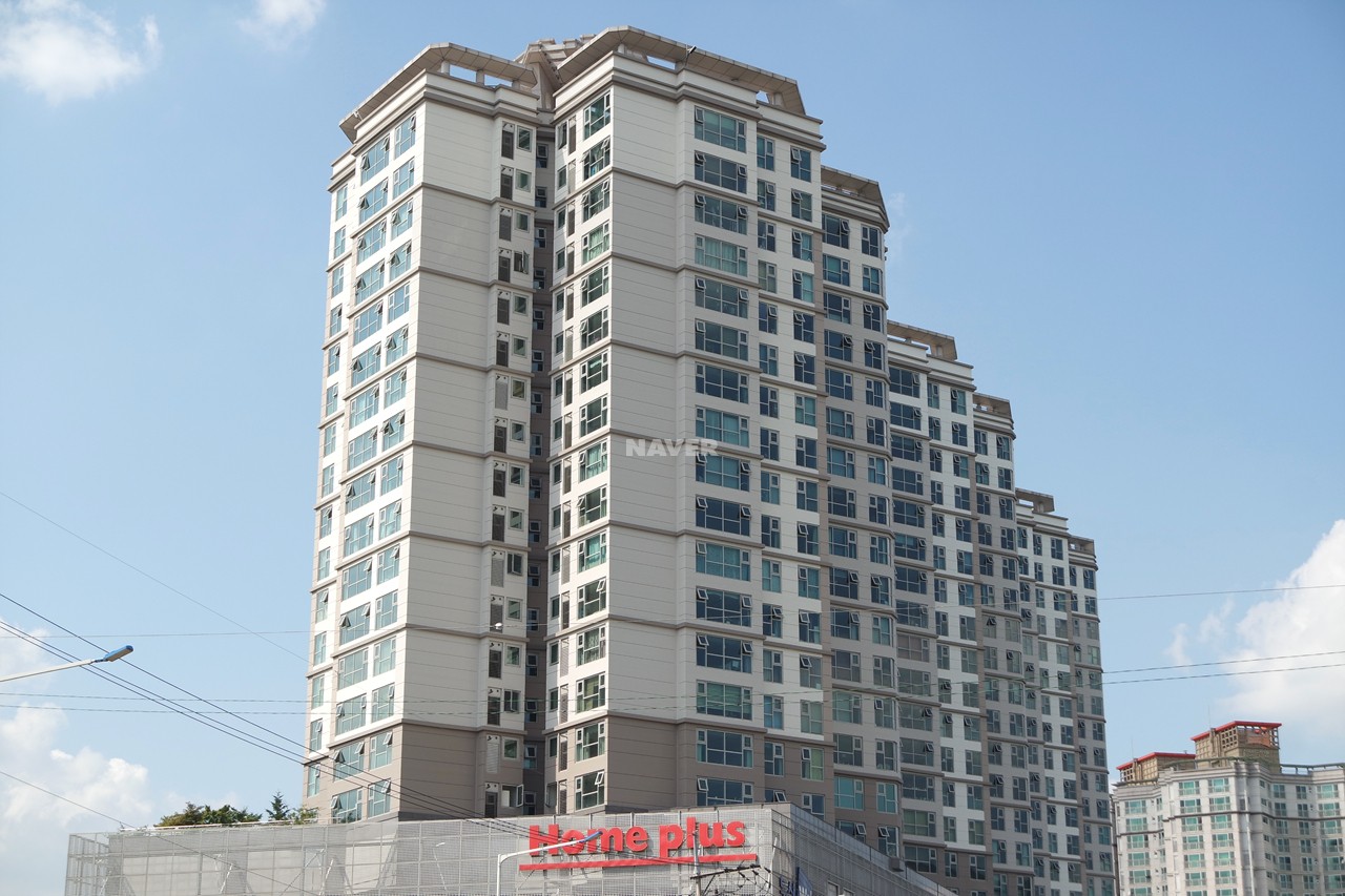 Building entrance with signage