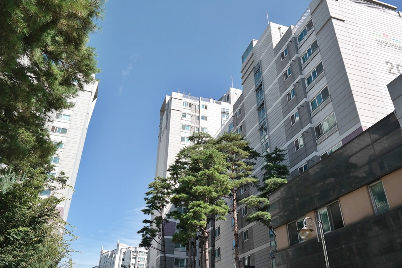 Building entrance with signage