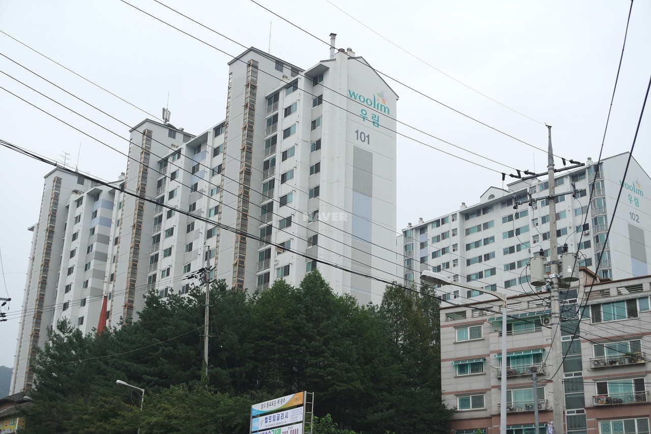 Building entrance with signage