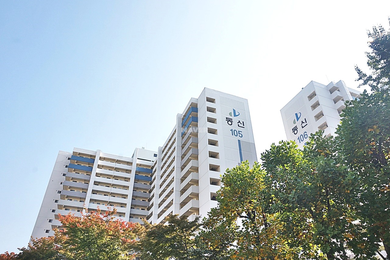 Building entrance with signage