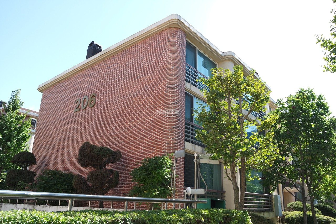 Building entrance with signage
