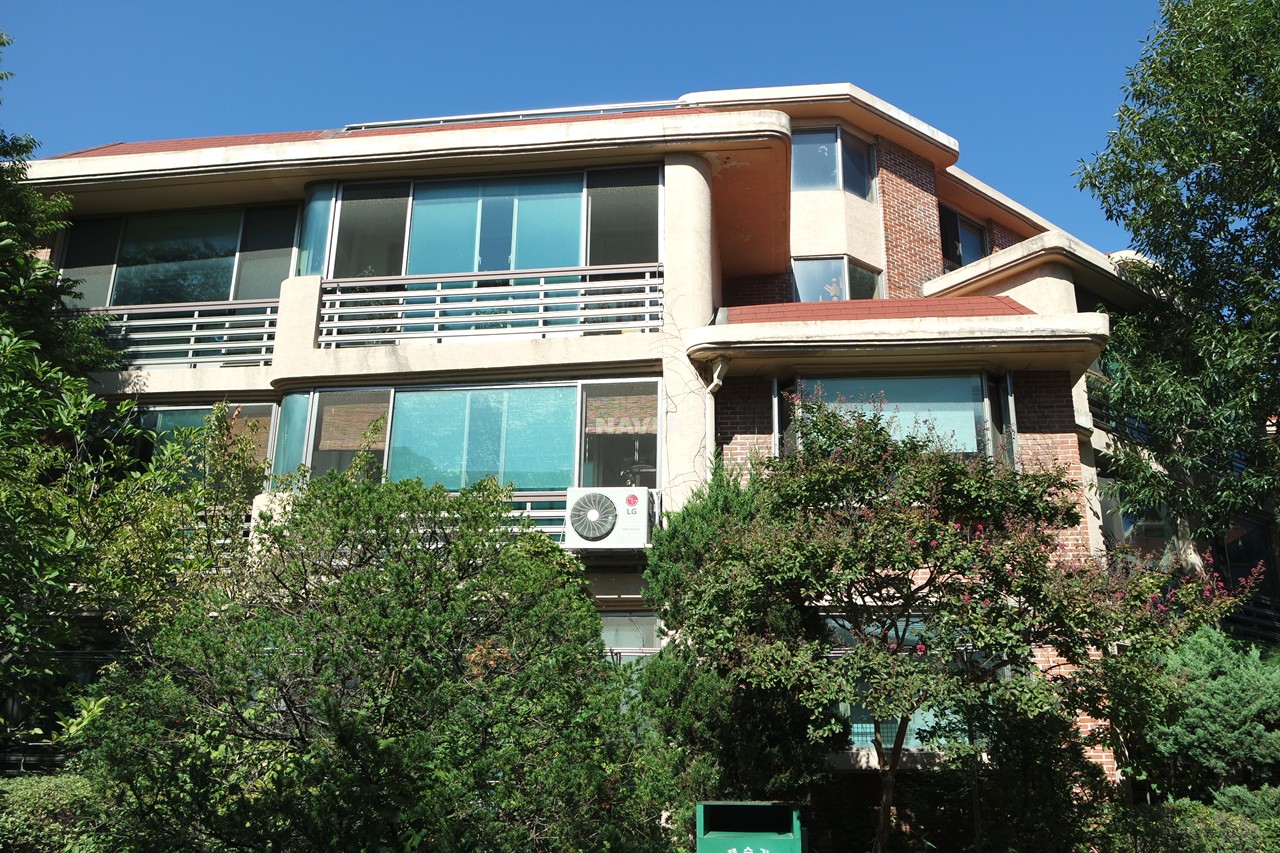 Building entrance with signage