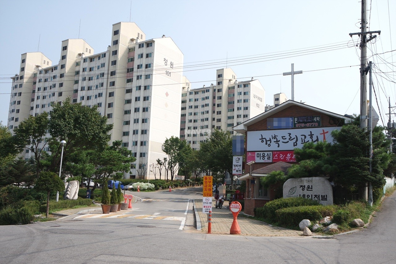 Building entrance with signage