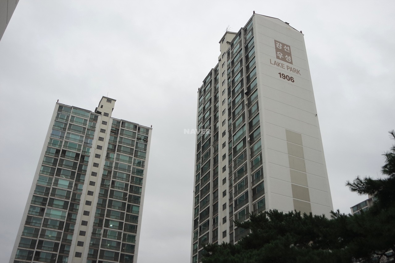 Building entrance with signage