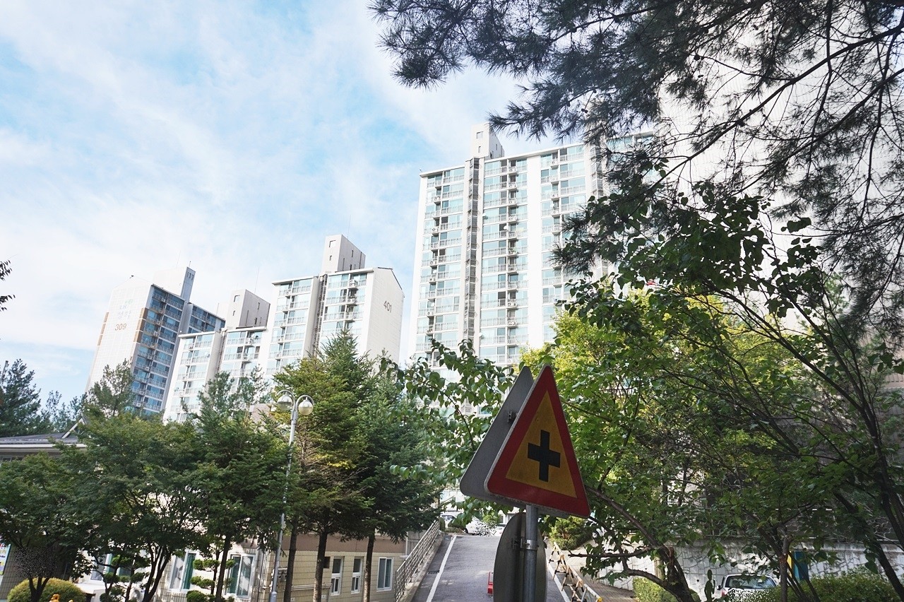 Building entrance with signage