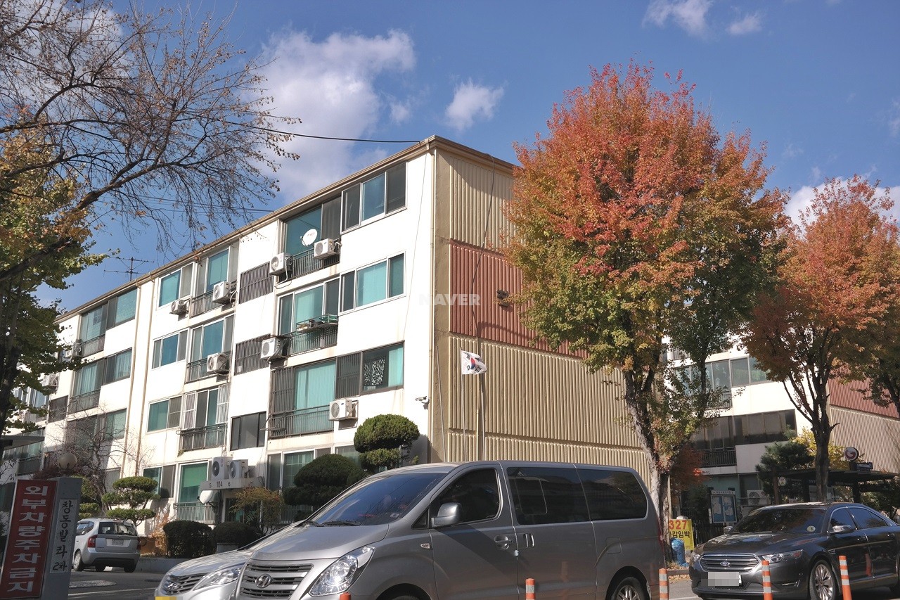 Building entrance with signage