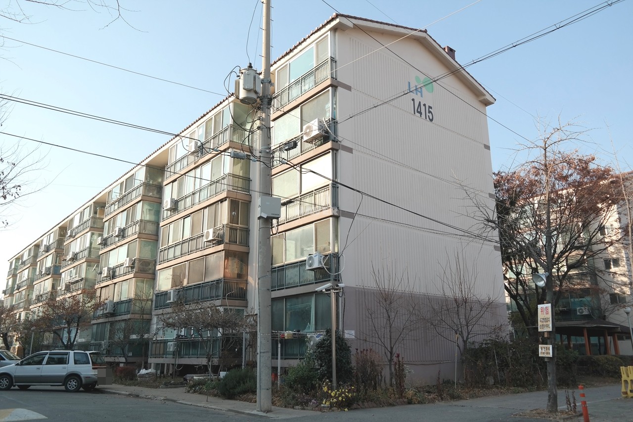 Building entrance with signage