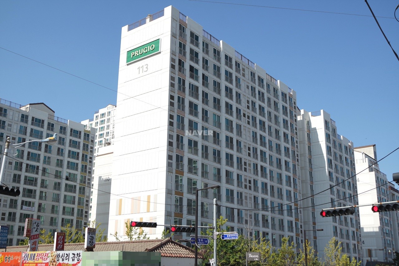 Building entrance with signage