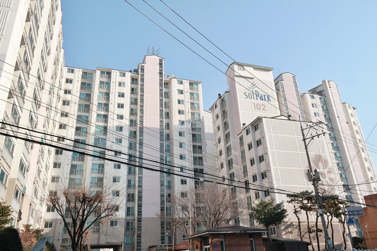 Building entrance with signage