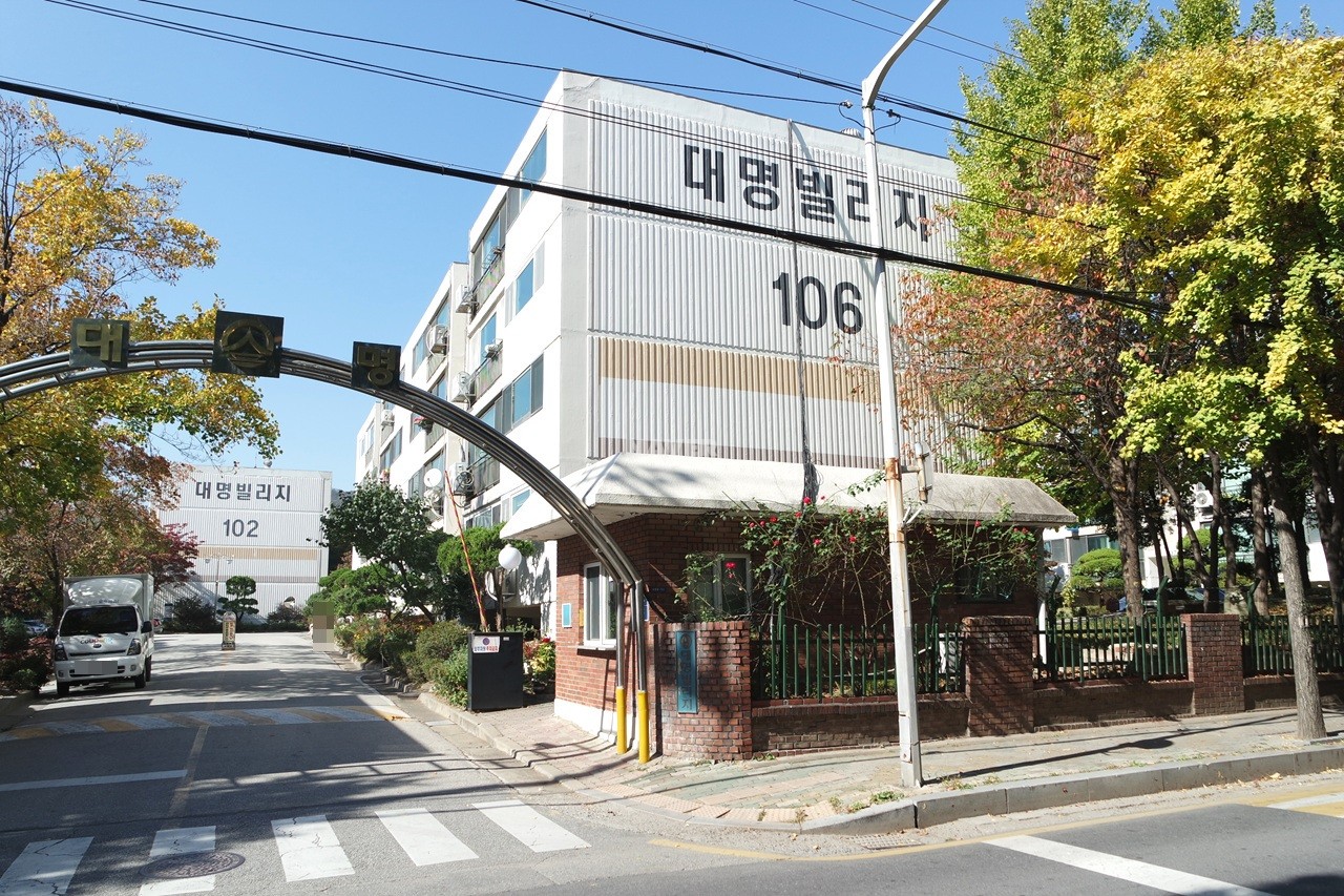 Building entrance with signage