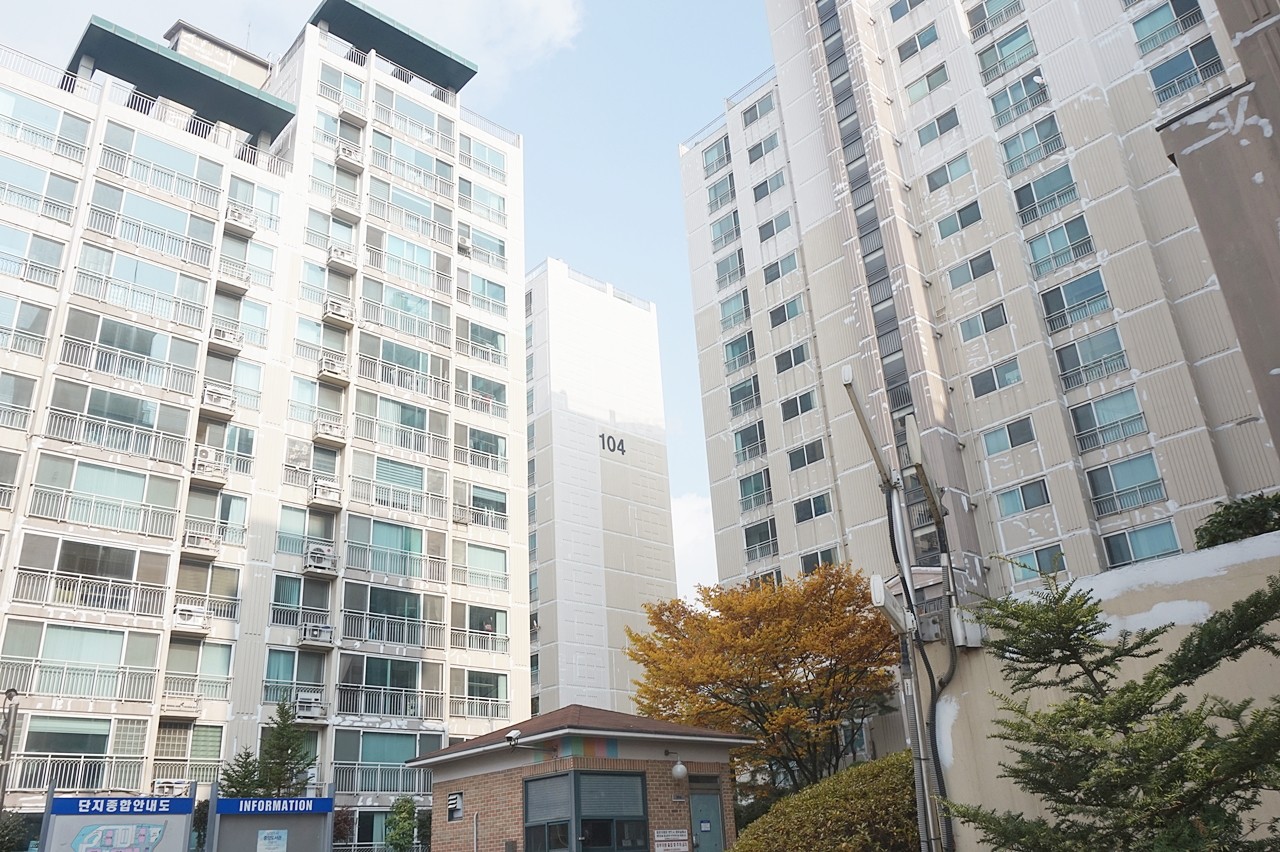 Building entrance with signage