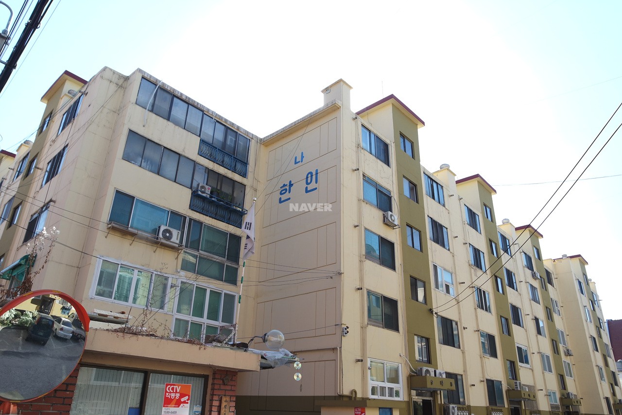 Building entrance with signage