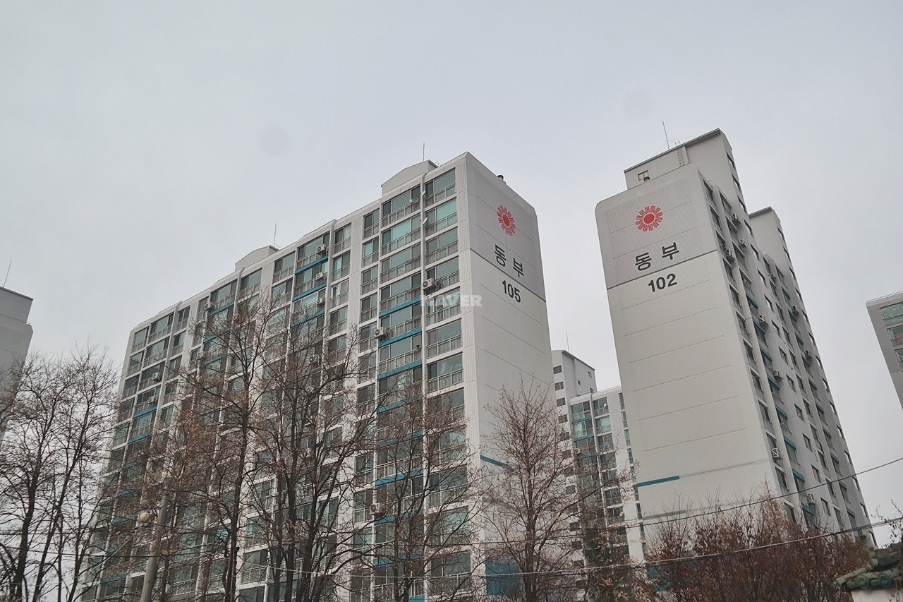 Building entrance with signage