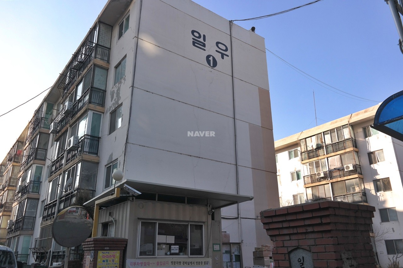 Building entrance with signage
