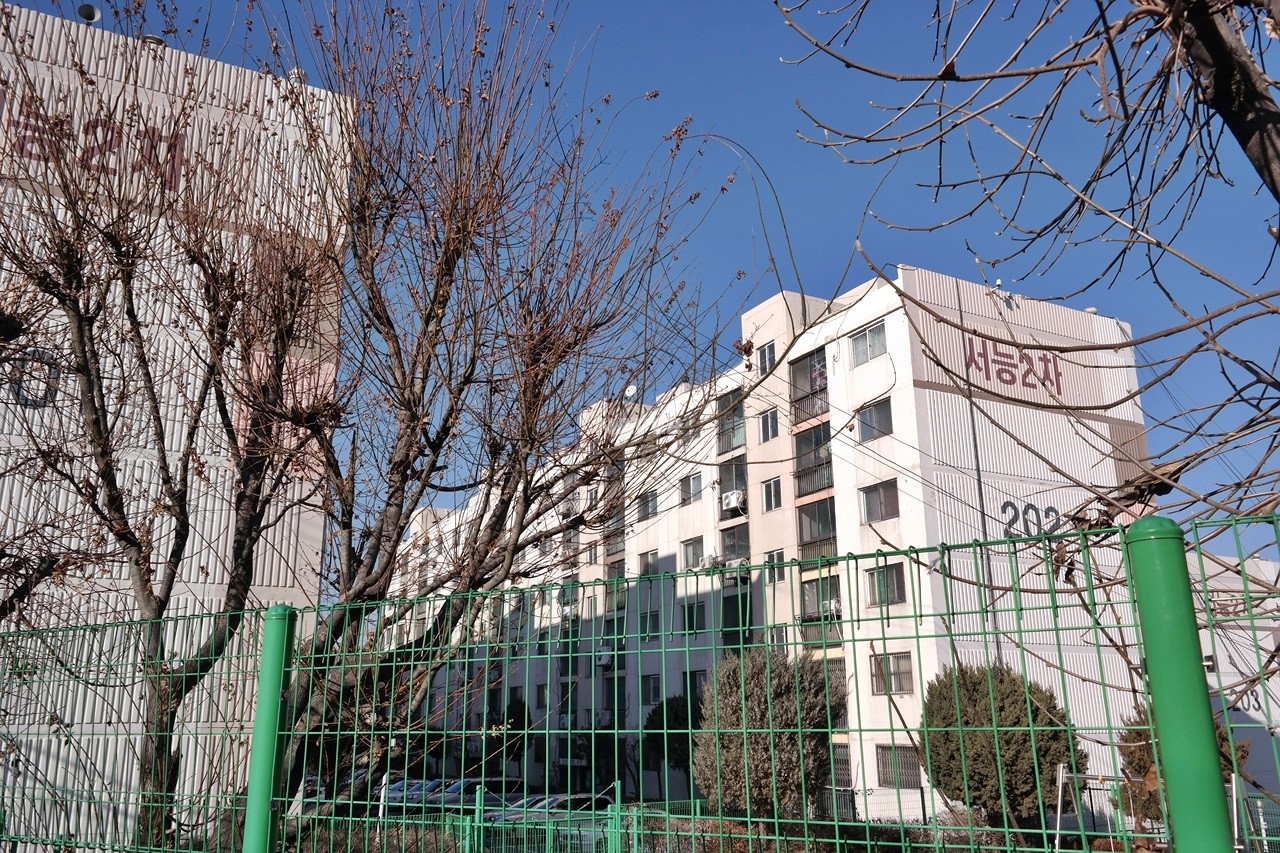 Building entrance with signage